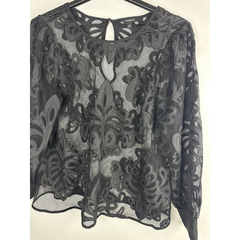 Torrid Mesh With Embroidery Long Sleeve Blouse Sheer Top Keyhole Plus Size 1 1X - Picture 4 of 12